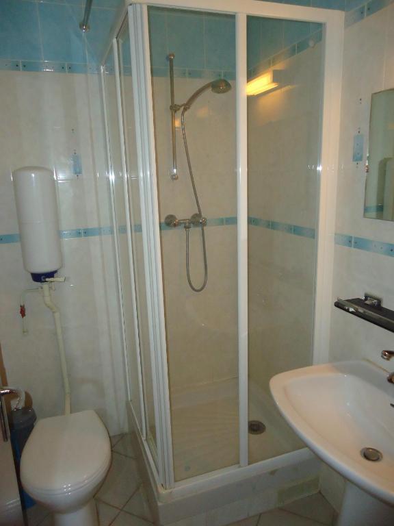 Hotel Des Belges Párizs Szoba fotó